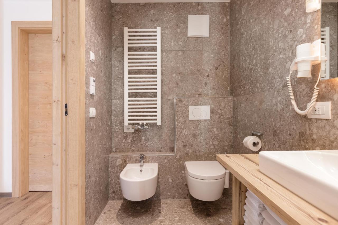 Apartments Pragser Wildsee Winklwiese Экстерьер фото