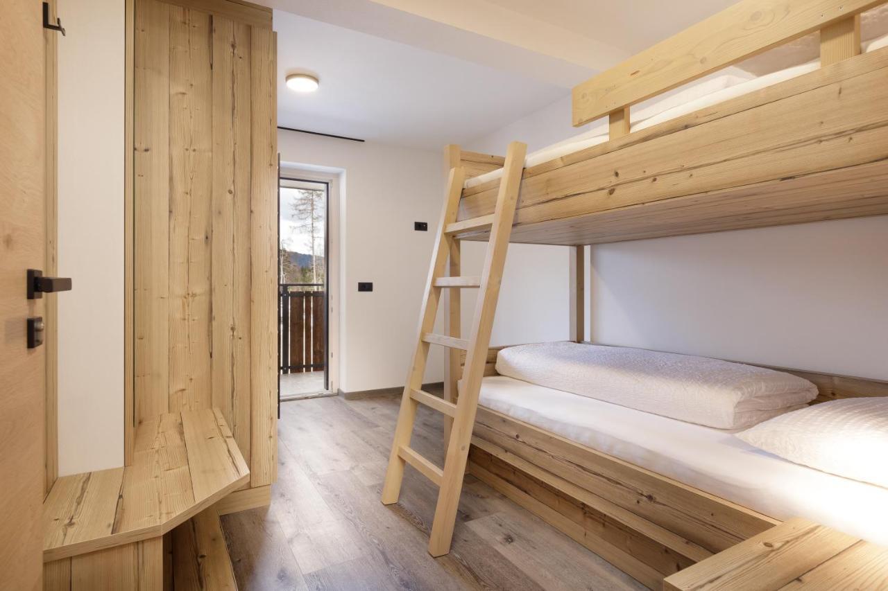 Apartments Pragser Wildsee Winklwiese Экстерьер фото